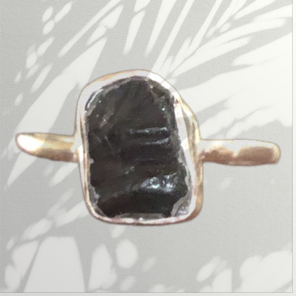 Sterling silver black tourmaline ring